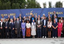 Des parlementaires de plusieurs pays à Auvers sur Oise pour la Conférence « Iran libre 2025 »
