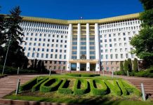 Les députés moldaves soutiennent le combat de la Résistance pour un Iran démocratique