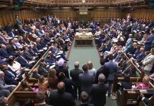 Iran : Des députés britanniques réclament l’interdiction du CGRI et le retour des sanctions onusiennes