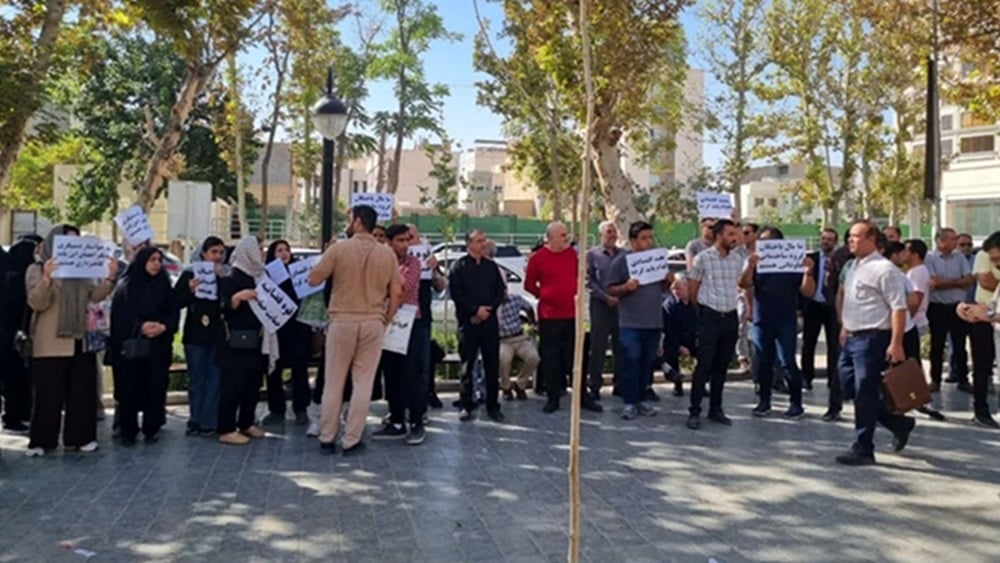 En Iran, la politique s'écrit sur des tables vides : pauvreté croissante, achats à tempérament et corruption institutionnelle