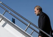 La première tournée régionale d’Ali Larijani suscite l’hostilité au Liban et en Irak