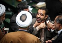 L’accord de Caire déclenche des conflits internes et révèle le fléchissement du pouvoir de Khamenei