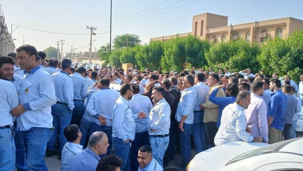 Grèves et manifestations publiques en Iran : divers secteurs dénoncent la corruption