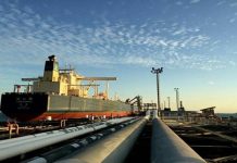 Le régime brade les richesses pétrolières de l’Iran