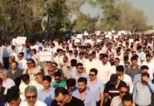 Manifestations à travers l’Iran contre l’injustice du régime des mollahs et ses pillages