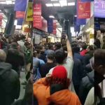 Grève au bazar de Téhéran : le dollar atteint 145 000 tomans et les manifestations se poursuivent en Iran