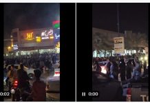 Iran : Les manifestants repoussent une attaque au gaz lacrymogène, forçant les agents répressifs à battre en retraite
