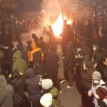 Quatorzième nuit : affrontements dans 30 points de Téhéran et plusieurs villes d’Iran