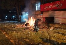 Manifestations et révélations de torture se poursuivent en Iran tandis que Khamenei met en garde contre une « guerre régionale »