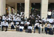 Les manifestations en Iran persistent, le régime admettant craindre une résistance organisée et un effondrement social