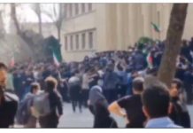 Quatrième jour de révolte étudiantes dans diverses universités d’Iran et affrontements avec les miliciens du Bassidj
