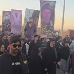 Des rassemblements massifs à travers l’Iran à l’occasion du 40e jour de commémoration, mettent à l’épreuve l’emprise défaillante du régime sur le pouvoir