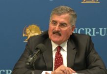 Un membre de la Commission des affaires étrangères du CNRI s’exprime sur CNN : Le changement en Iran doit venir de l’intérieur