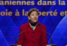 Ingrid Betancourt : Le gouvernement provisoire du CNRI est la seule voie responsable vers un Iran démocratique