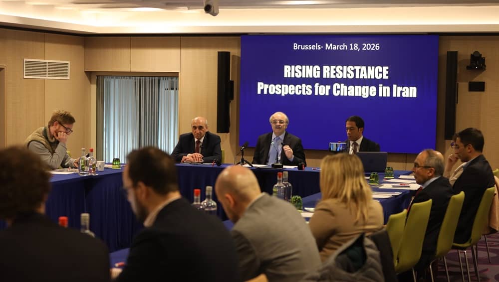 Le président de la commission des Affaires étrangères du CNRI examine la situation en Iran