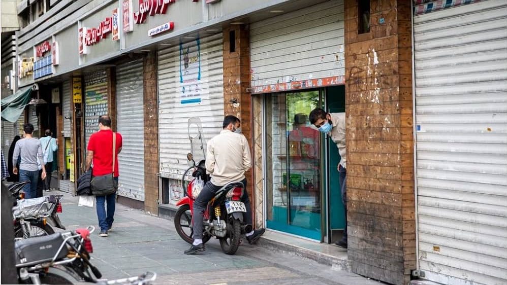  L'Iran face à une crise économique qui s'aggrave : dégâts de guerre, coupures d'Internet et inflation galopante