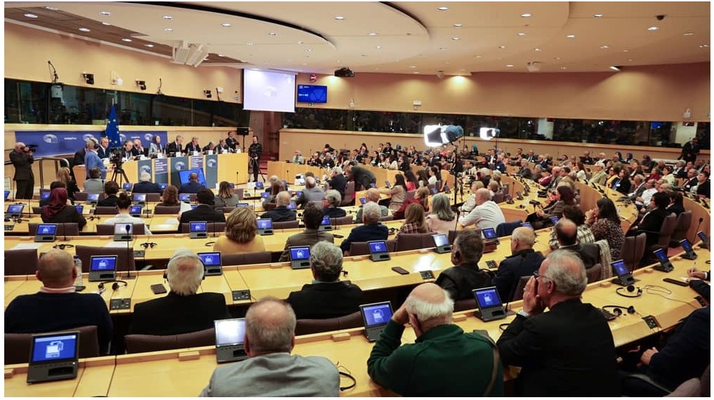 Des eurodéputés exigent la fin du silence sur les exécutions en Iran et la reconnaissance du CNRI