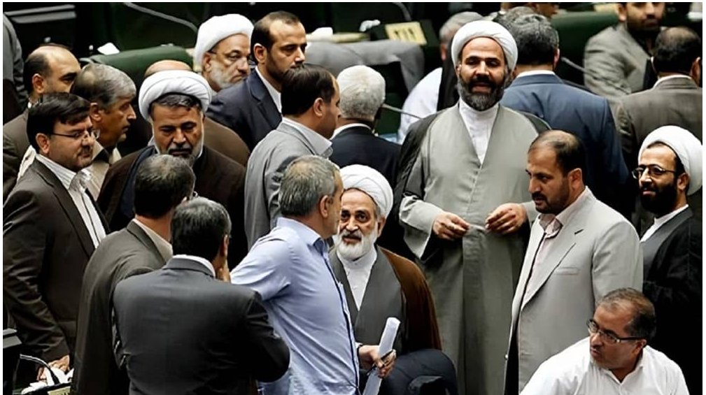 Les luttes intestines au sein du régime iranien s'intensifient, les factions rivales s'affrontant sur le thème du cessez-le-feu