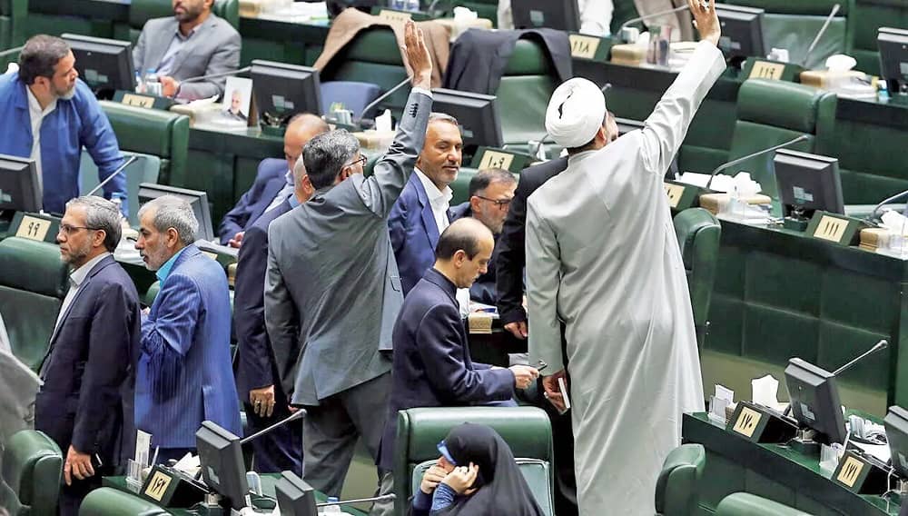 La panique existentielle du régime iranien a déclenché une guerre interne pour sa survie