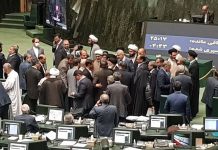 Iran : luttes intestines au sein de l’élite, effondrement économique et défaillances infrastructurelles, sur fond de cessez-le-feu fragile