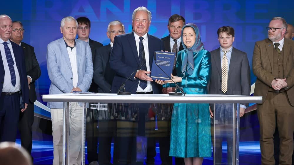 Bob Blackman, député britannique, soutient l’alternative démocratique iranienne et la désignation du CGRI comme organisation terroriste au Royaume-Uni