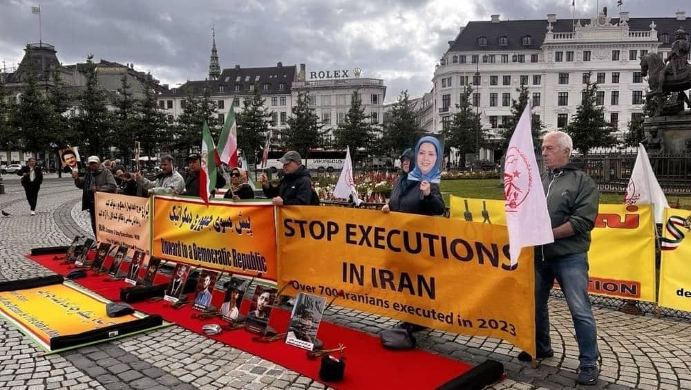Les partisans du CNRI manifestent à travers le monde pour dénoncer les exécutions en Iran et protester contre les représentations du régime iranien