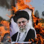 Le bilan sanglant d’Ali Khamenei : Trente-six ans de massacre prendra fin