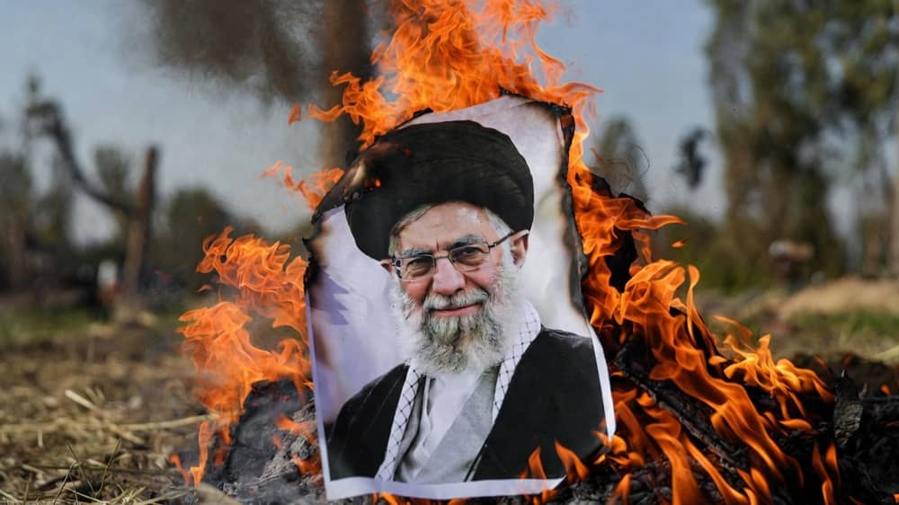 Le bilan sanglant d'Ali Khamenei : Trente-six ans de massacre prendra fin