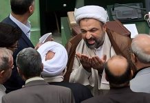Le régime iranien se fracture sous le poids d’une guerre existentielle et d’une inflation à 83,9 %