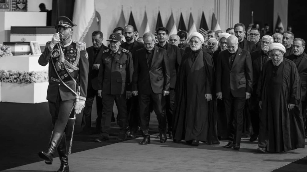 Derrière la mise en scène des funérailles de Khamenei : un régime fracturé en proie à des luttes intestines