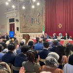 Le Parlement italien accueille Maryam Radjavi : les parlementaires prônent une république démocratique et exigent la fin de la politique de complaisance