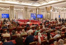 Des dirigeants internationaux réunis à Rome rejettent la guerre et la politique de complaisance et soutiennent l’alternative démocratique pour l’Iran