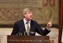 Patrick Kennedy appelle à un soutien mondial au projet démocratique du CNRI