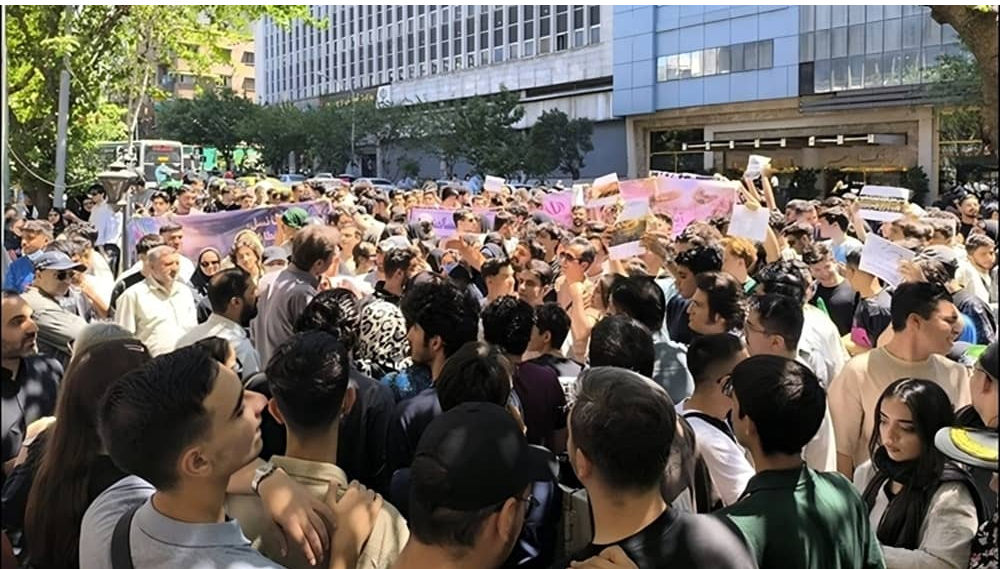 Rapport sur les manifestations nationales en Iran : 20 mars 2025 – 20 mars 2026