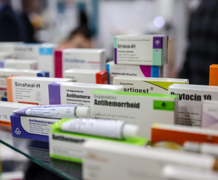 Iran : Monopole de la production et distribution des médicaments par le siège de Khamenei Cause principale de la flambée des prix des médicaments