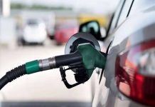 Pénuries de carburant et envolée de l’indice de misère : le régime iranien au bord du gouffre