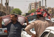 Effondrement économique, pénurie d’eau et résistance : le régime clérical iranien est paralysé