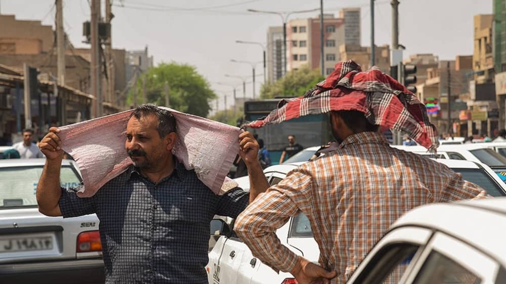 Effondrement économique, pénurie d'eau et résistance : le régime clérical iranien est paralysé