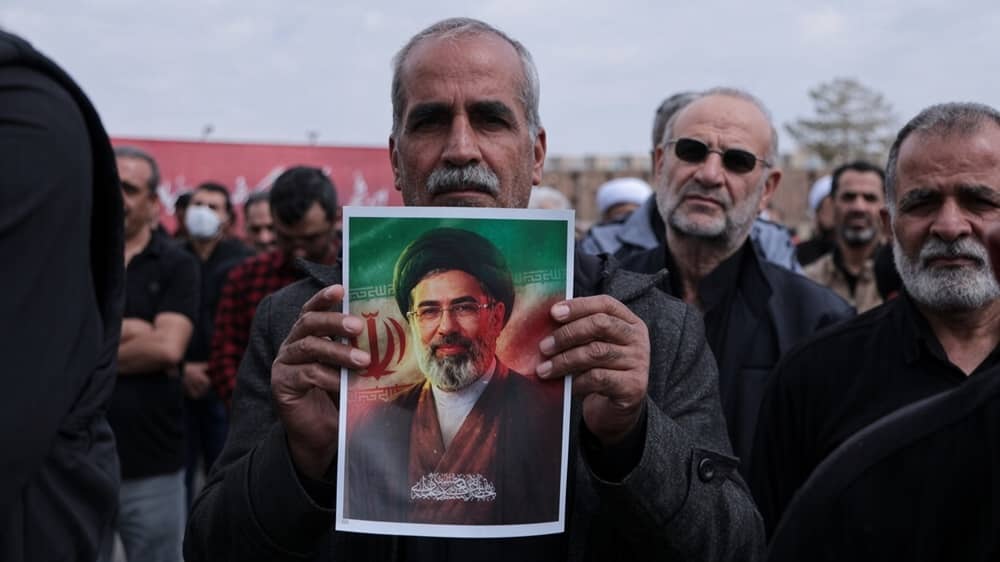 Iran : la guerre, la paix et la Crise de Mojtaba Khamenei
