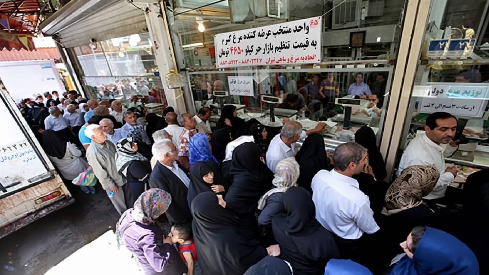 Fronts extérieurs en sourdine et tensions internes à vif : le pari risqué et déclinant du régime clérical en Iran