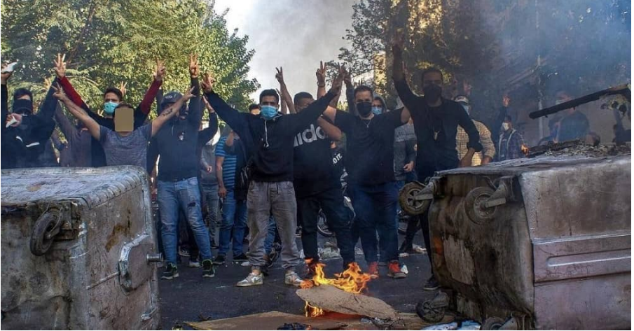 Pourquoi Téhéran redoute encore le soulèvement qu'il prétend avoir écrasé