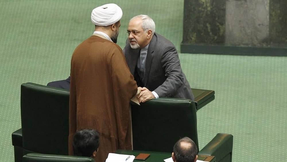 Les factions rivales en Iran défient l'appel à l'unité de Mojtaba Khamenei